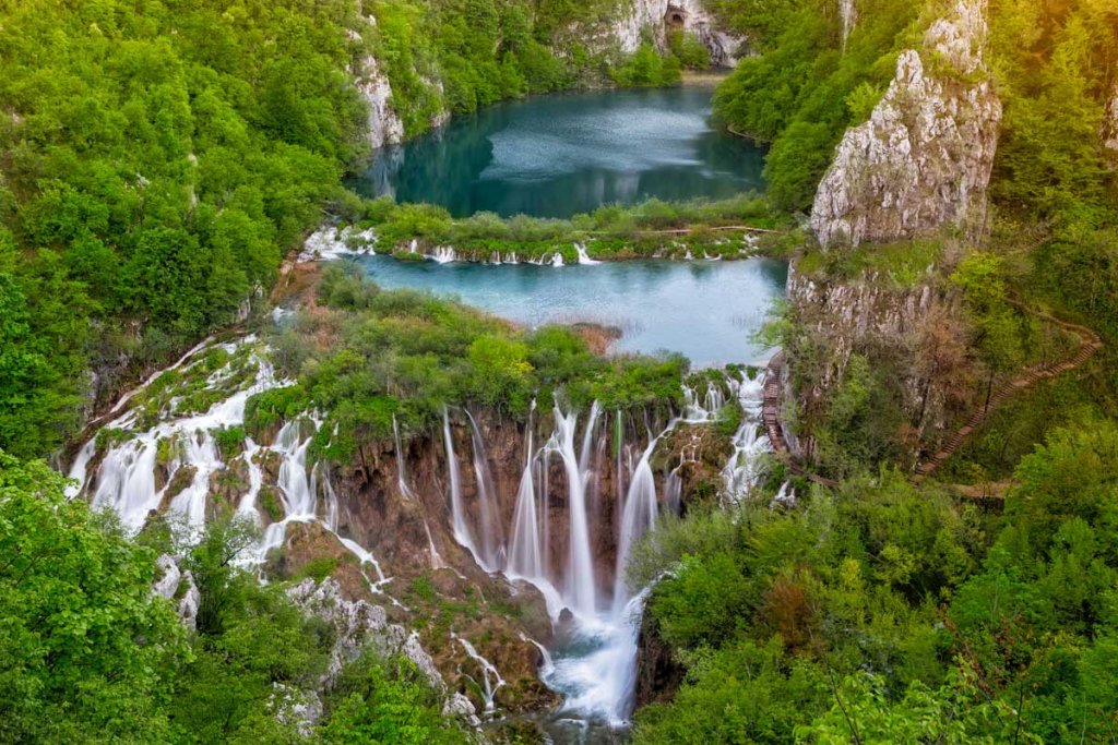 Najbolje Prirodne Atrakcije Na Svetu Plitvi Ka Jezera Na Mestu