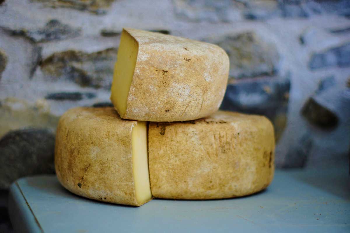 Najopansniji sir na svetu za koji je potrebno imati “stomak”