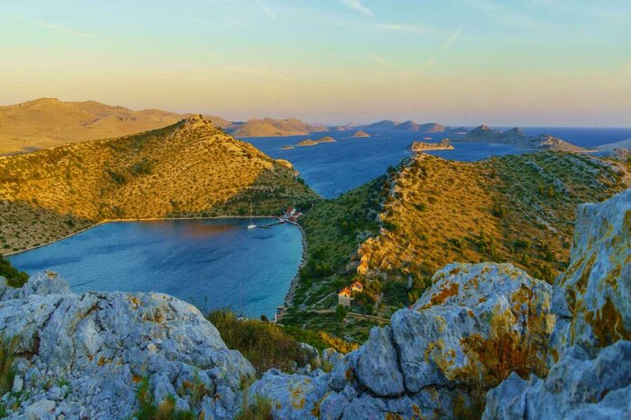 Condé Nast Traveler Hrvatska na naslovnici