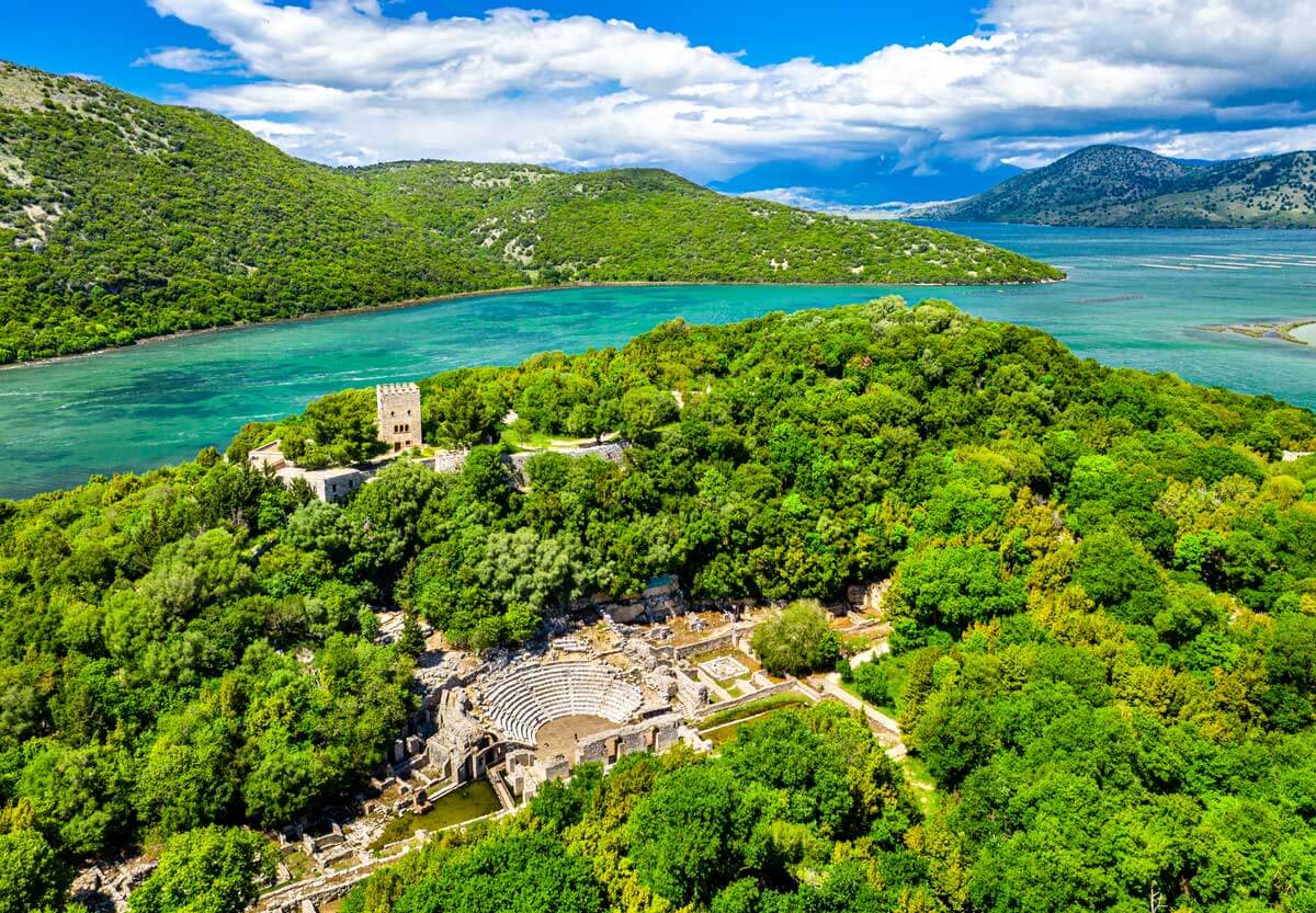 Čas istorije i smaragdno more Albanije (1)