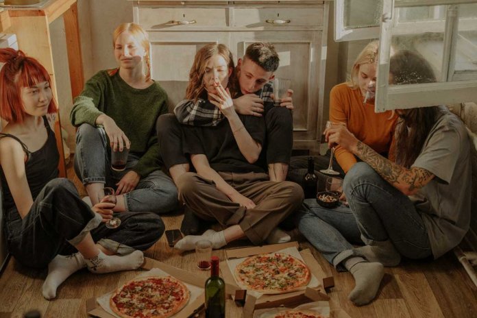Produžena odluka Airbnb-a o zabrani privatnih zabava