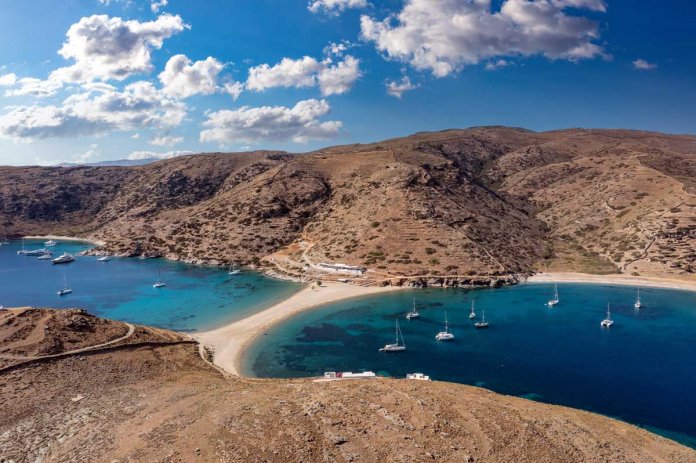 Kolona najlepša plaža Grčke