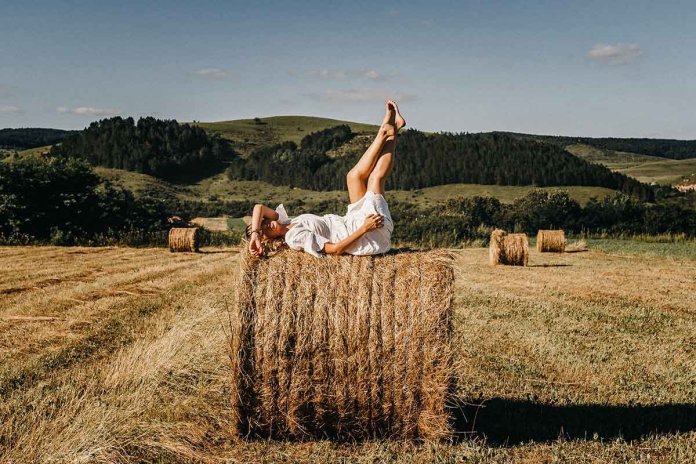 Wellness i spavanje na pokošenoj planinskoj travi