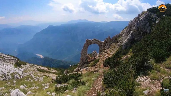 Hajdučka vrata i hajdučka zakletva