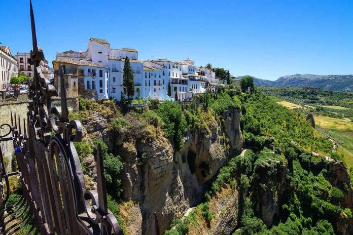 Ronda, život na ivici španija