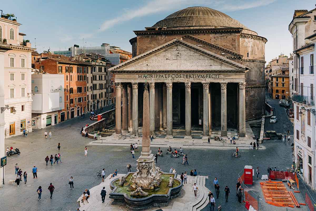 Panteon naplaćuje ulaz turistima rim italija
