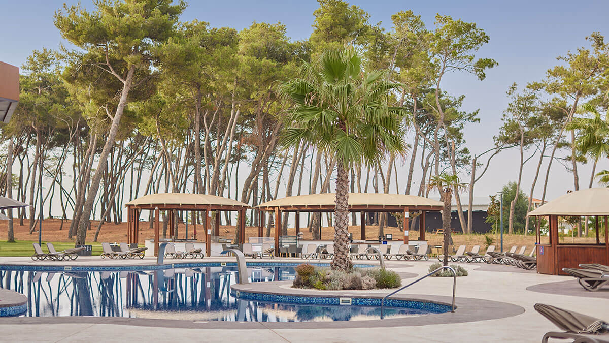 Azul Beach Resort Montenegro, by Karisma - leto u porodičnom raju