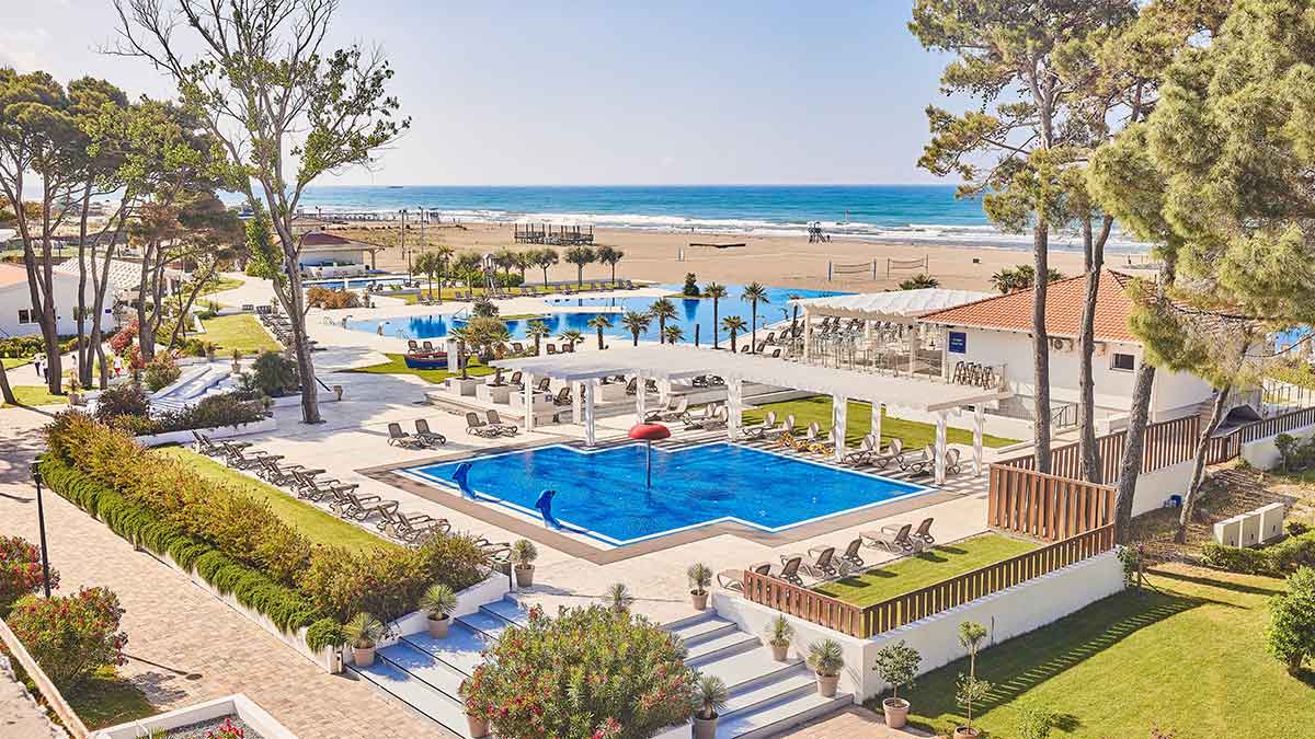 Azul Beach Resort Montenegro by Karisma, savršen izbor za kraj leta