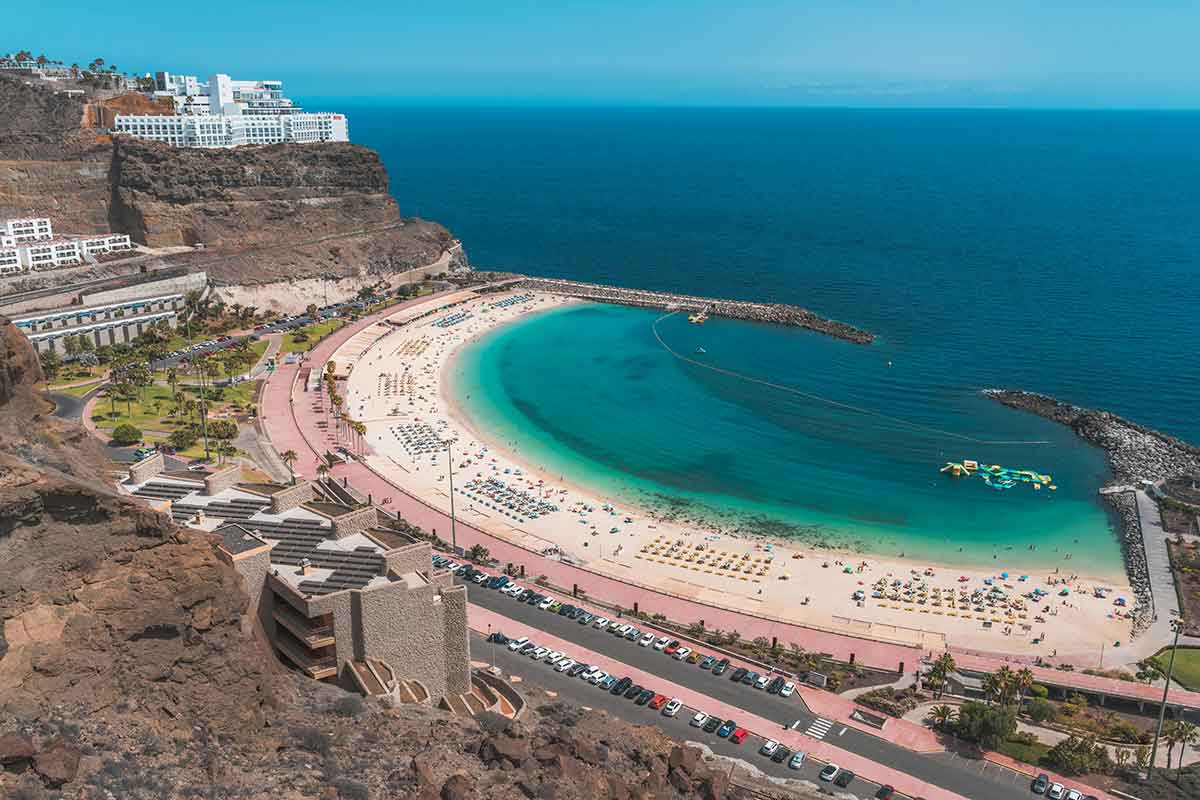 Hotel nudi 500 evra bonusa zaposlenima ako nađu novog člana osoblja kanarska ostrva španija