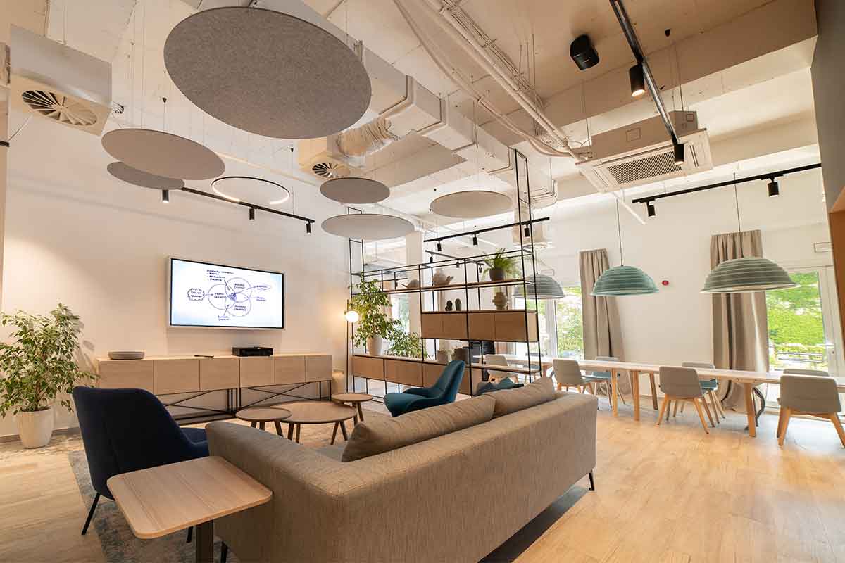 Co-working prostor u Lazure Hotel & Marina