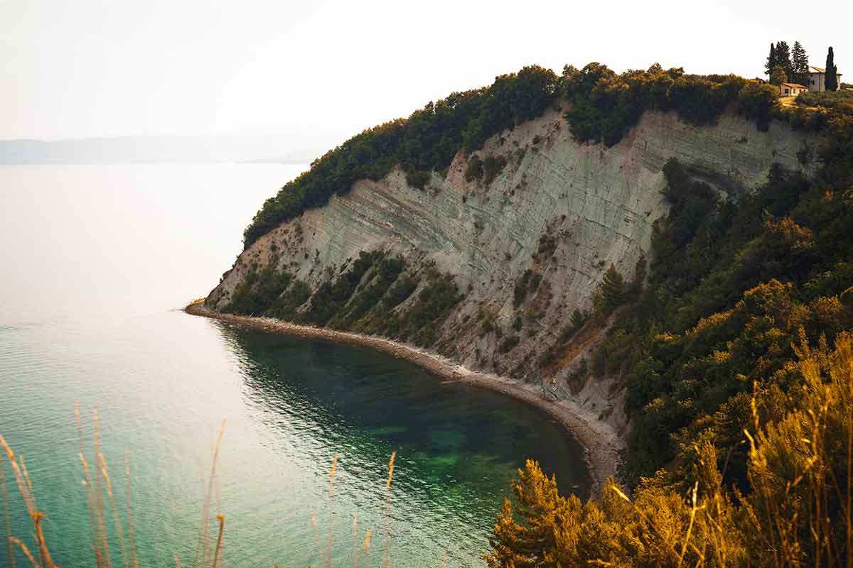 Mesečeva plaža, strunjan slovenija