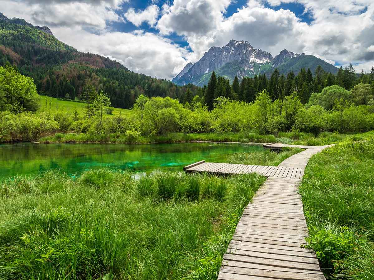 Dolina Završnice, idealna alternativa Bledu i Bohinju  Dolina Završnice, idealna alternativa Bledu i Bohinju  