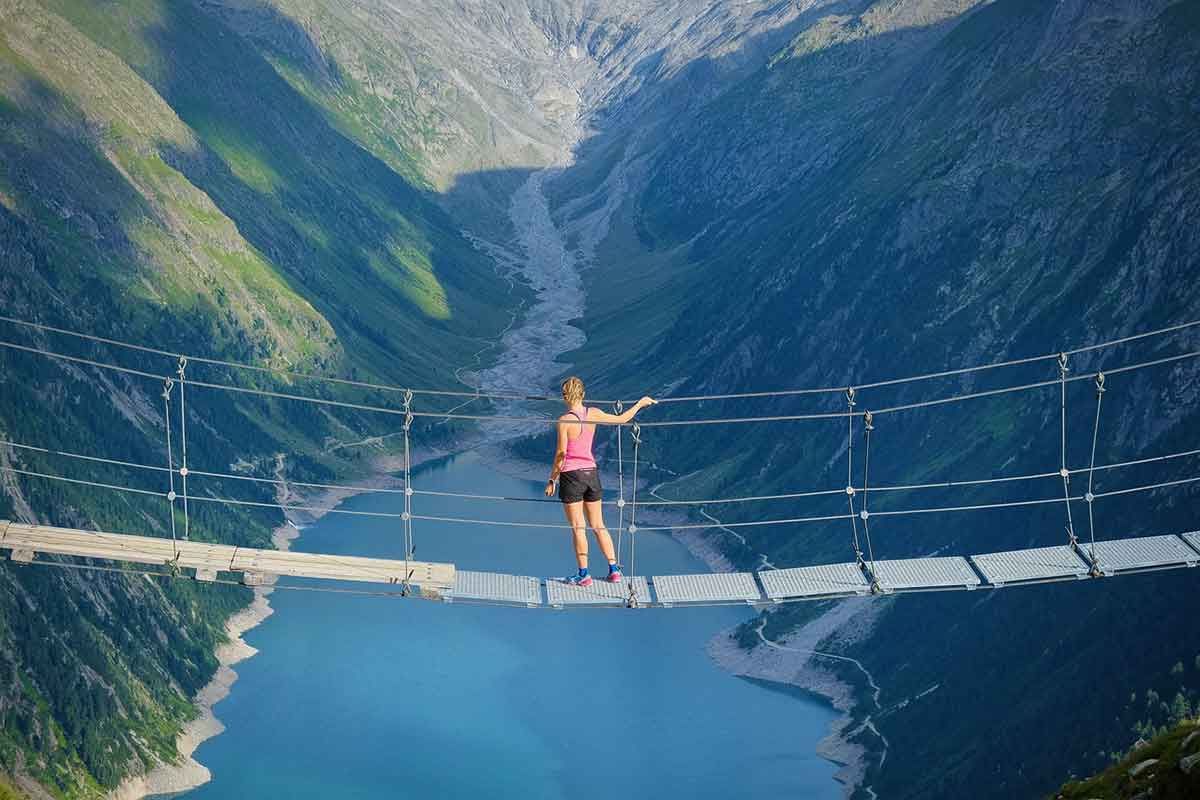 Skybridge - Najduži viseći pešački most na svetu