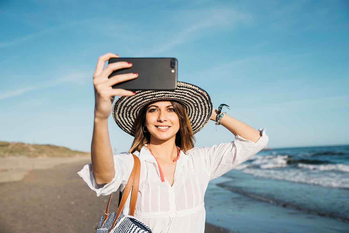 Influenser marketing selfi turista