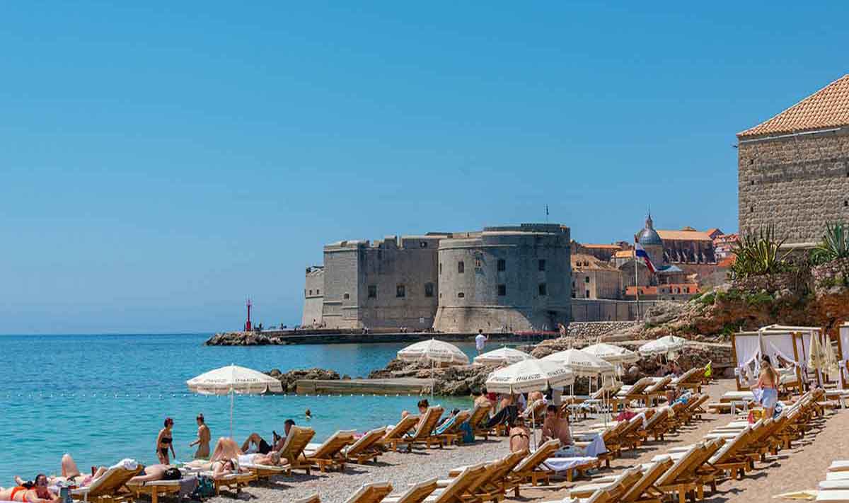 Dubrovnik-plaža-hrvatska