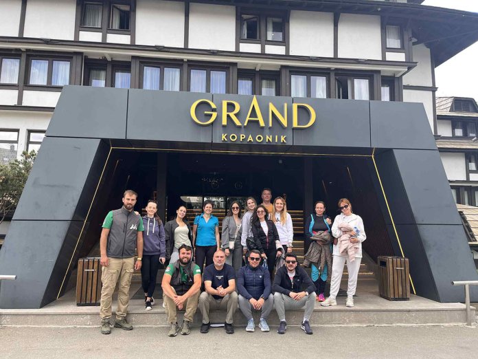 „Grandiozan“ timbilding na visini – Hotel Grand iz ugla kompanija