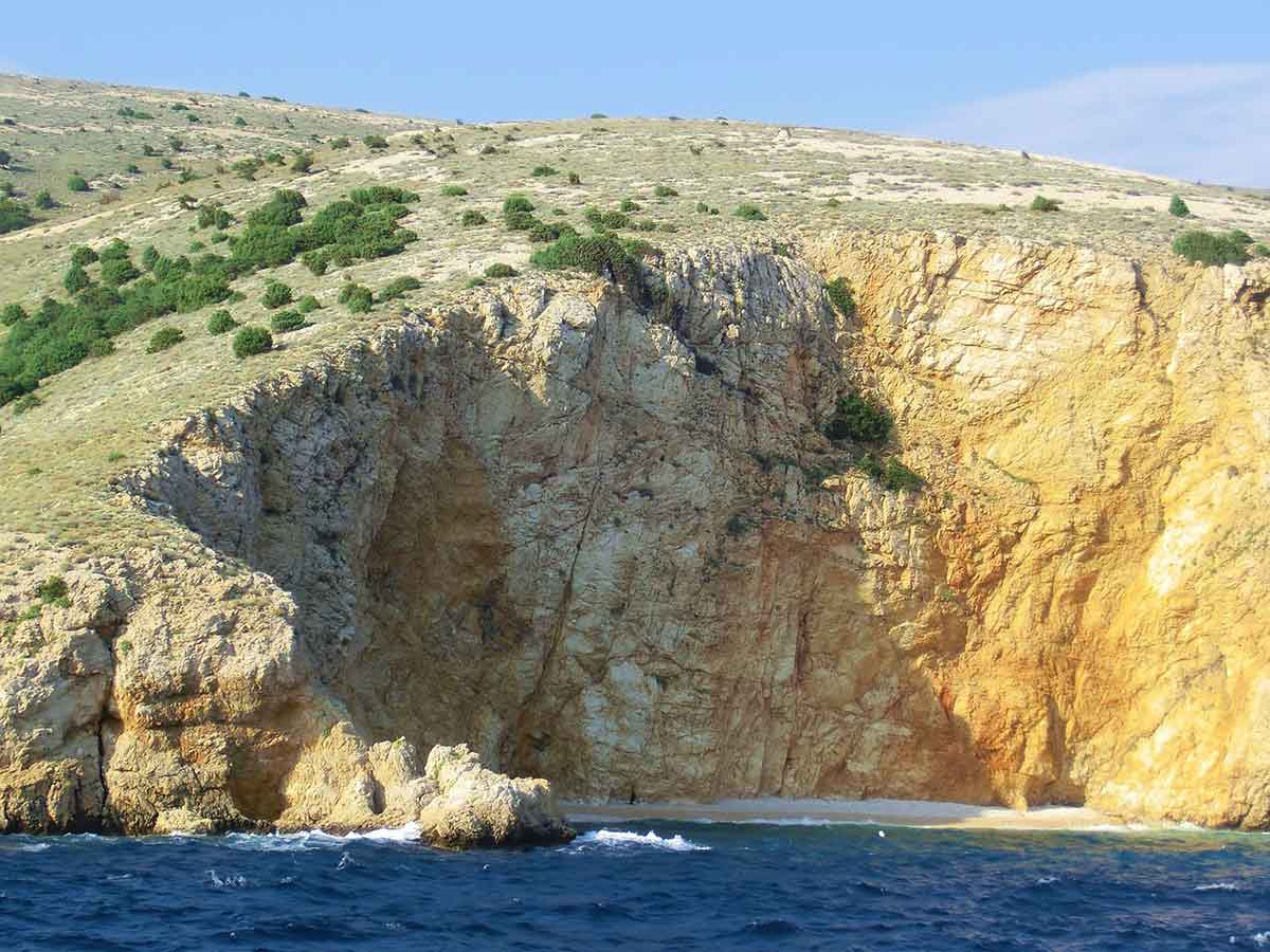 Zlatna plaža kavrner hrvatska