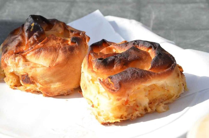 Mantije burek pita pecivo