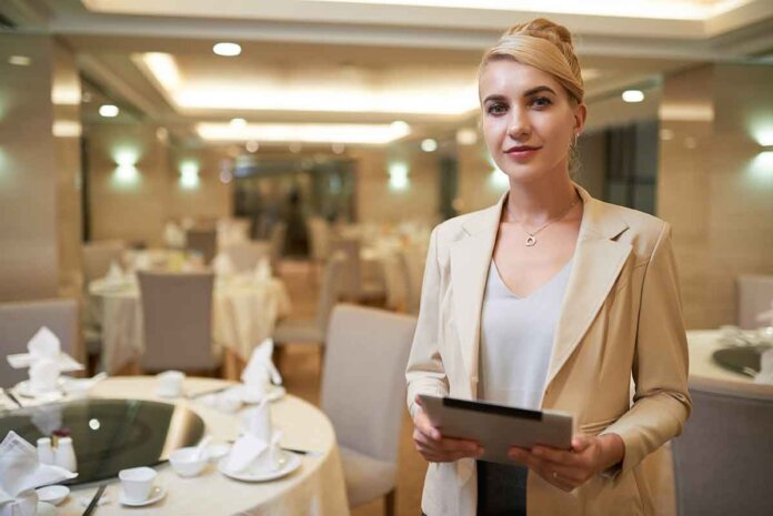 Hotel restoran gm zaposleni ugostiteljstvo hotelijerstvo Hotel restoran gm zaposleni ugostiteljstvo hotelijerstvoHotel restoran gm zaposleni ugostiteljstvo hotelijerstvo