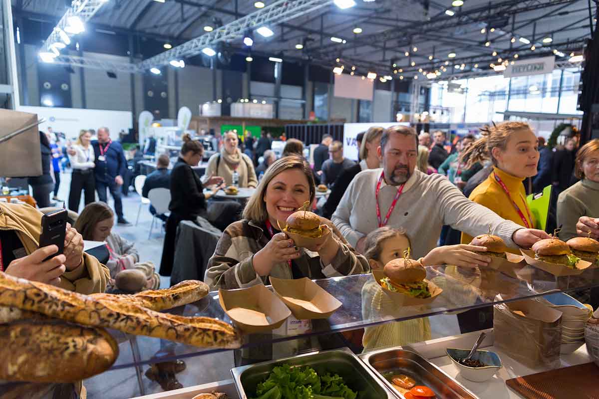 Srpska rakija Od tradicije do elitnog pića Evrope