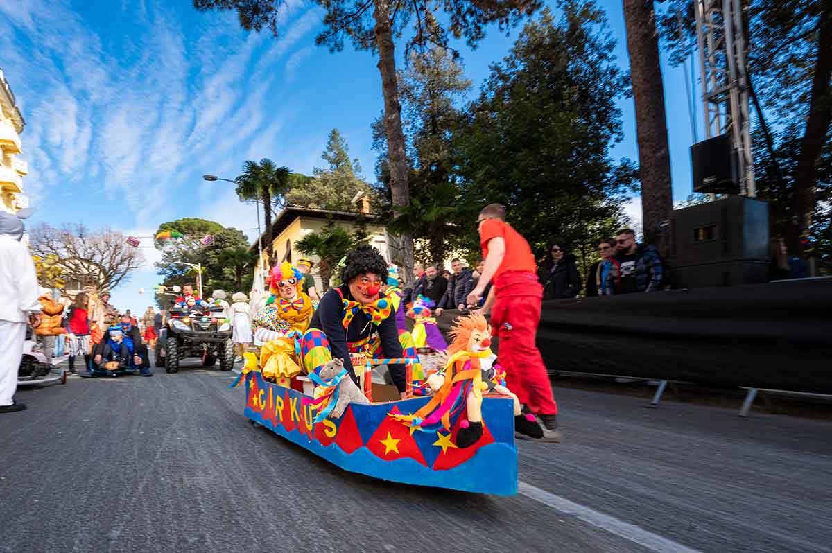 Zima na Kvarneru Plava oaza gde kupanje traje cele godine, a zabava ne poznaje granice
