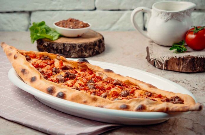 karjalanpiirakka pide turska pica