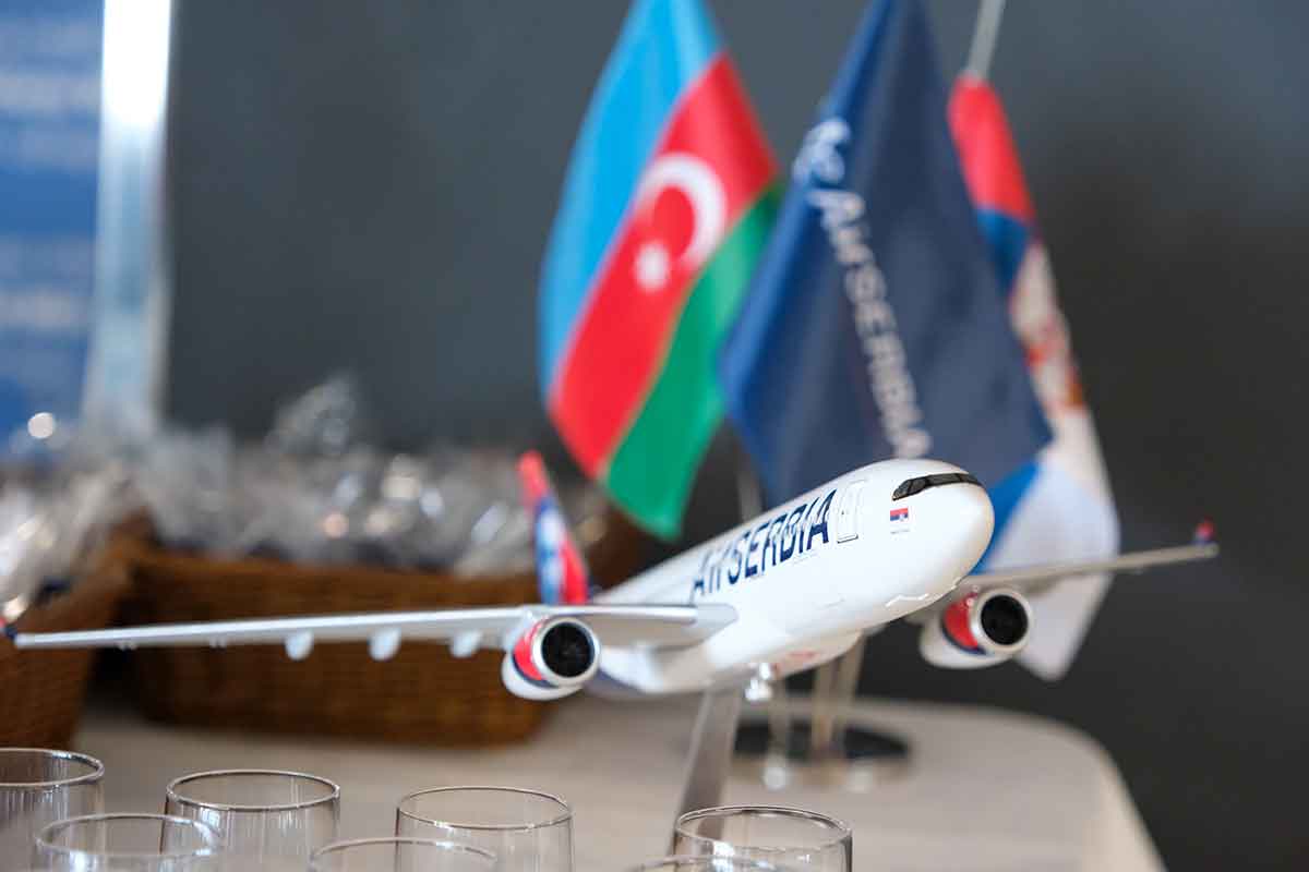 Beograd i Baku povezani direktnim letom Er Srbije Nova era saradnje Srbije i Azerbejdžana