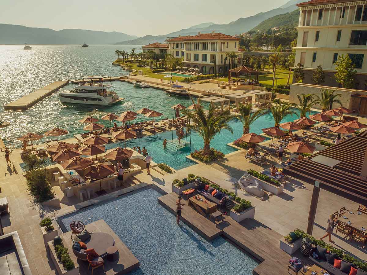 Tamo gde leto traje duže Tapasake Pool, One&Only Portonovi