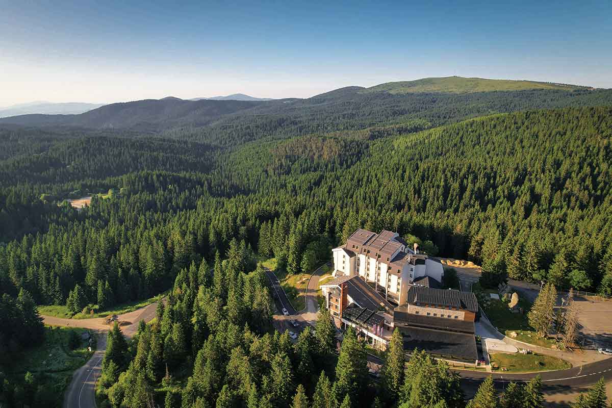 Leto na visini Osvežavajući planinski odmor u Hotelu Putnik Kopaonik