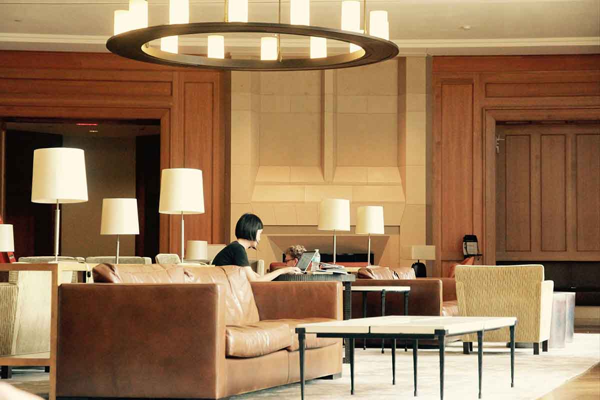 Hotel lobi dizajn